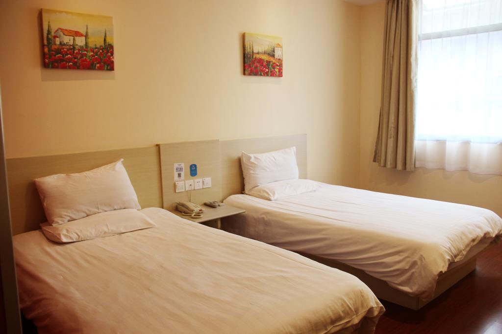 Hanting Express Xinyu Xianlai Avenue Номер фото